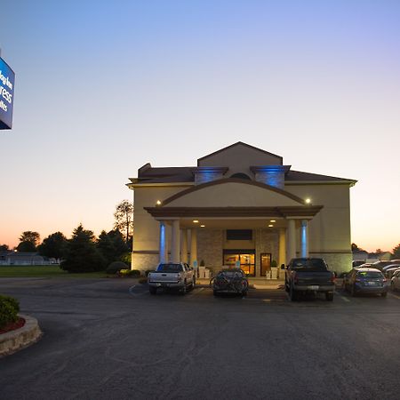 Holiday Inn Express Hotel & Suites Wauseon By Ihg Bagian luar foto