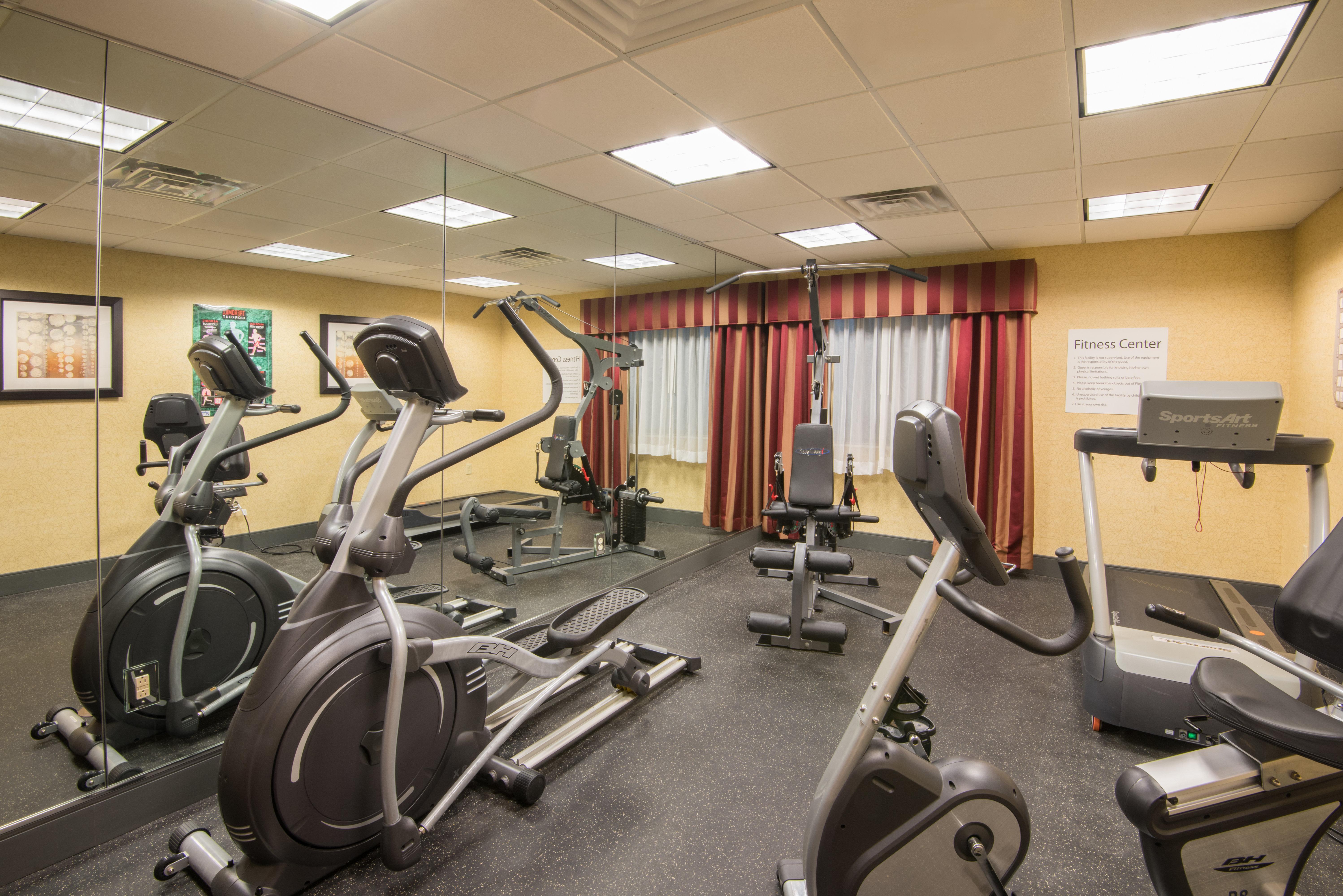 Holiday Inn Express Hotel & Suites Wauseon By Ihg Bagian luar foto